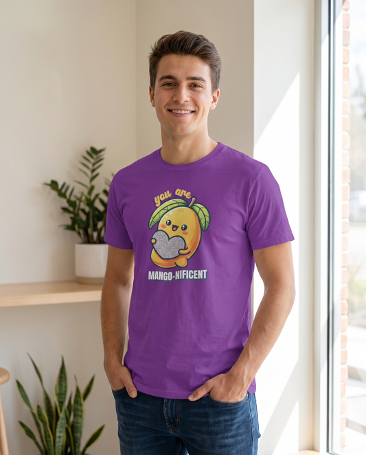 Hombre con camiseta You Are Mango-nificent, diseño de mango tropical - Starway to Helen