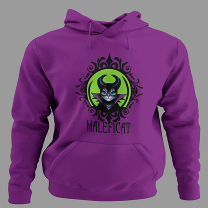 Sudadera morada Maleficat con gato inspirado en villana fantástica y estilo gótico