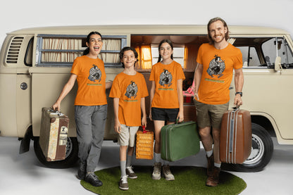 Hombre con camiseta Hasta Luego Lucas de Starway to Helen