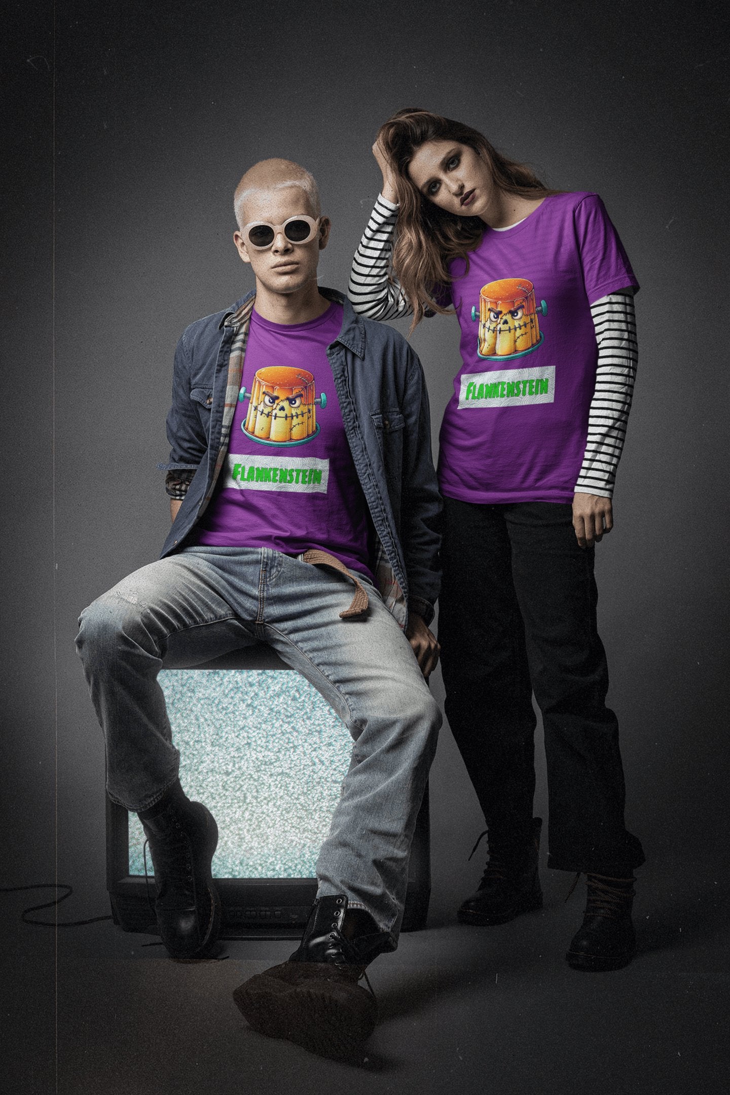 Pareja con camiseta Flankenstein, parodia de Frankenstein - Starway to Helen