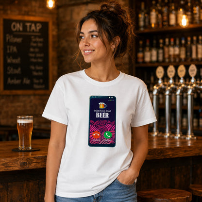 Mujer con camiseta blanca Incoming Call Beer – Starway to Helen