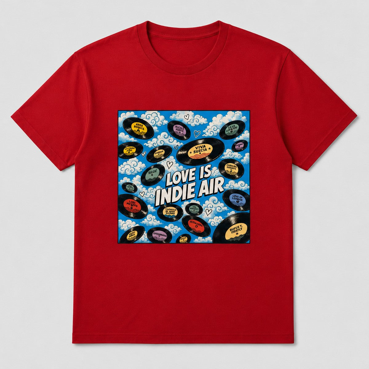 Camiseta Love is Indie Air roja, vinilos de grupos indie españoles: Arde Bogotá, Viva Suecia, Love of Lesbian, Carolina Durante, Siloé - Starway to Helen