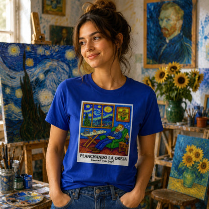 Mujer con camiseta azul Planchando la Oreja, parodia de Van Gogh
