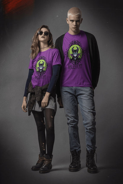 Pareja con camiseta Maleficat, parodia de Maléfica (Disney) - Starway to Helen