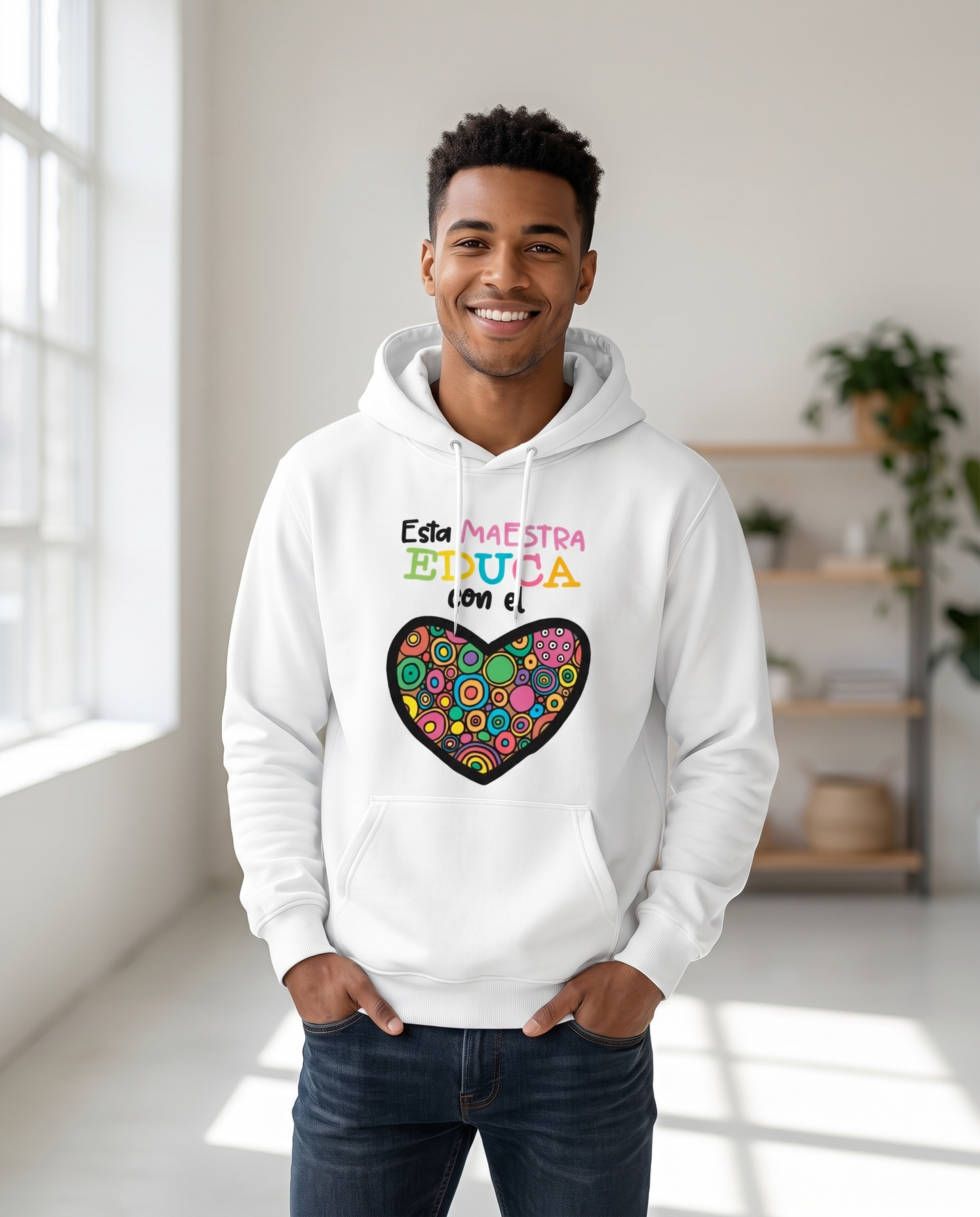 Hombre con sudadera Esta Maestra Educa con el Corazón blanca, regalo para profesores - Starway to Helen