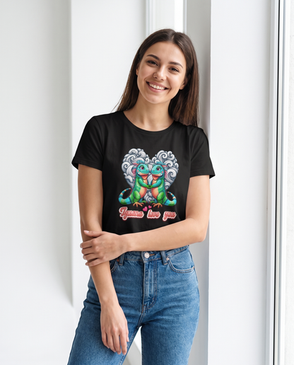 Mujer con camiseta Iguana Love You, diseño iguana amorosa - Starway to Helen