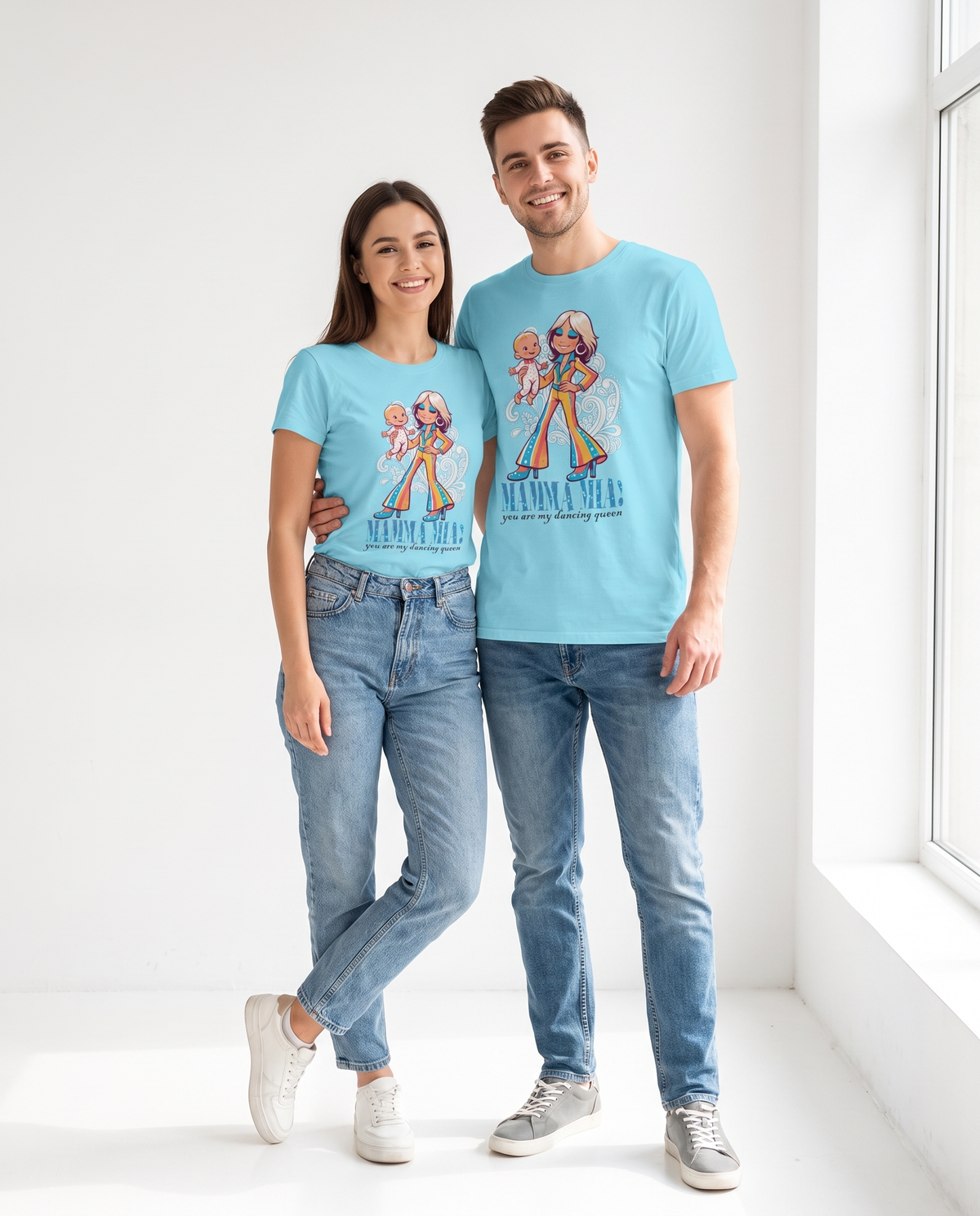 Pareja con camiseta Mamma Mia, parodia musical - Starway to Helen