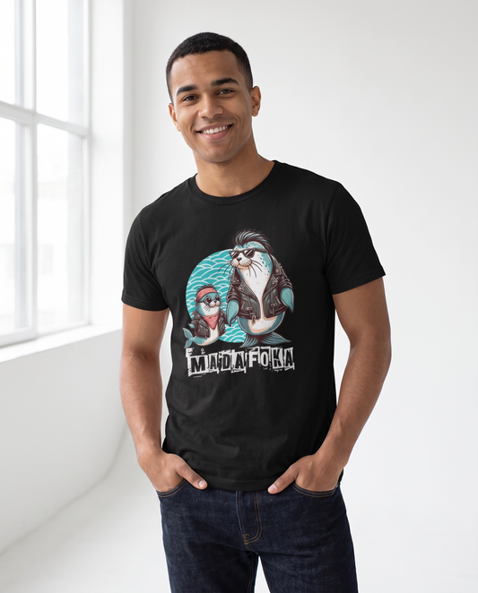 Hombre con camiseta Madafoka con diseño de mascota rebelde marinera - Starway to Helen