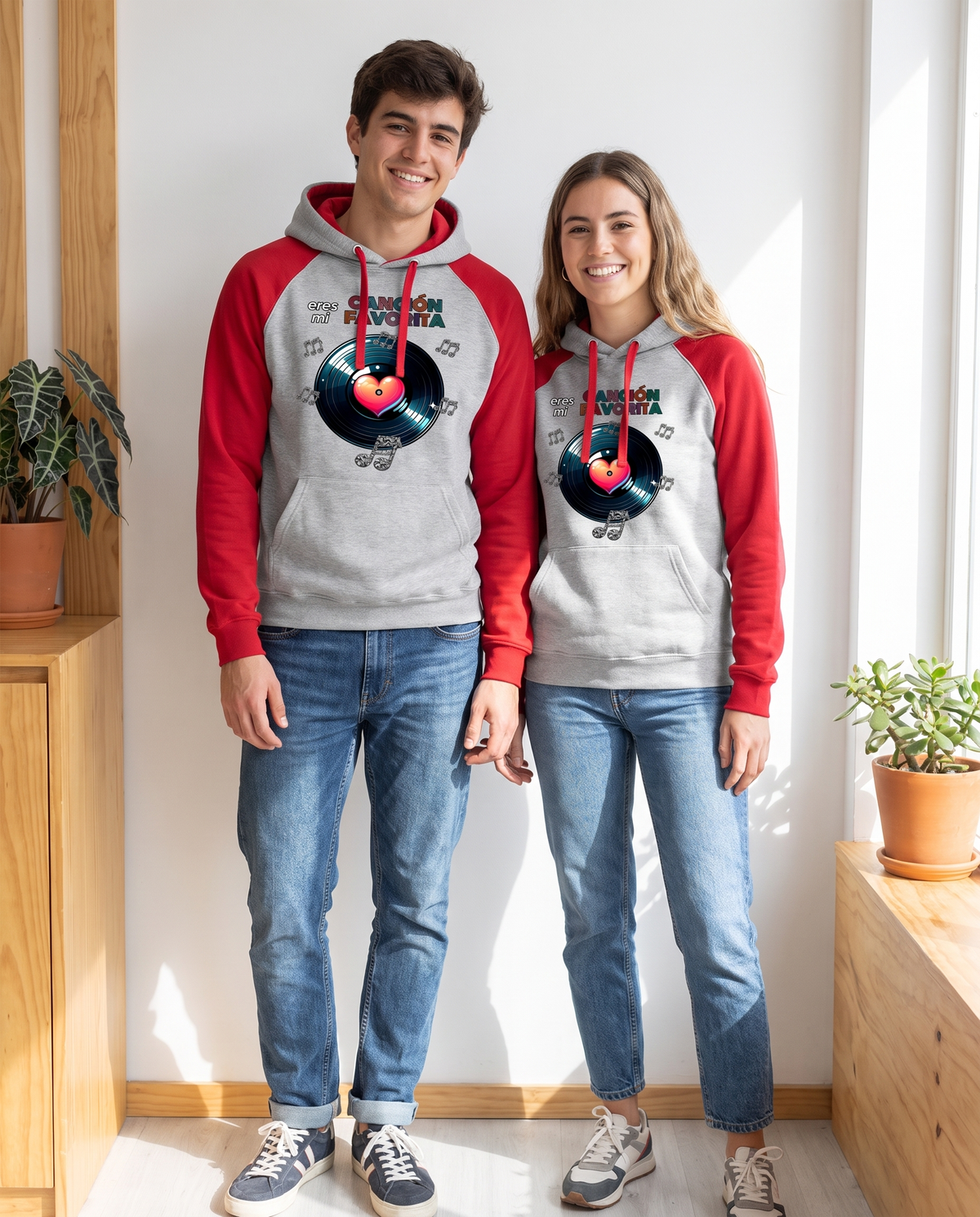 Pareja con sudadera Eres Mi Canción Favorita con diseño musical y corazón - Starway to Helen