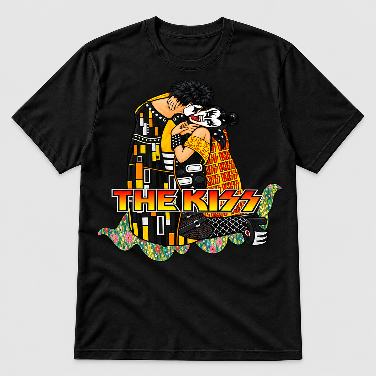 Camiseta negra The Kiss, parodia de KISS y El Beso de Klimt con pareja rockera, logo en llamas y manto de flores - Starwaytohelen