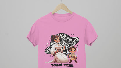 Camiseta "Mamá Tiene la Fuerza": El Poder Jedi de una Mamá