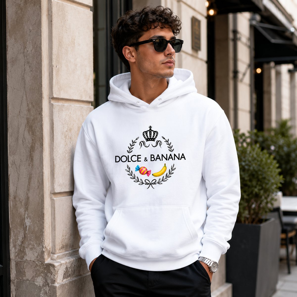 Hombre con sudadera Dolce & Banana, Dolce & Gabbana - Starway to Helen