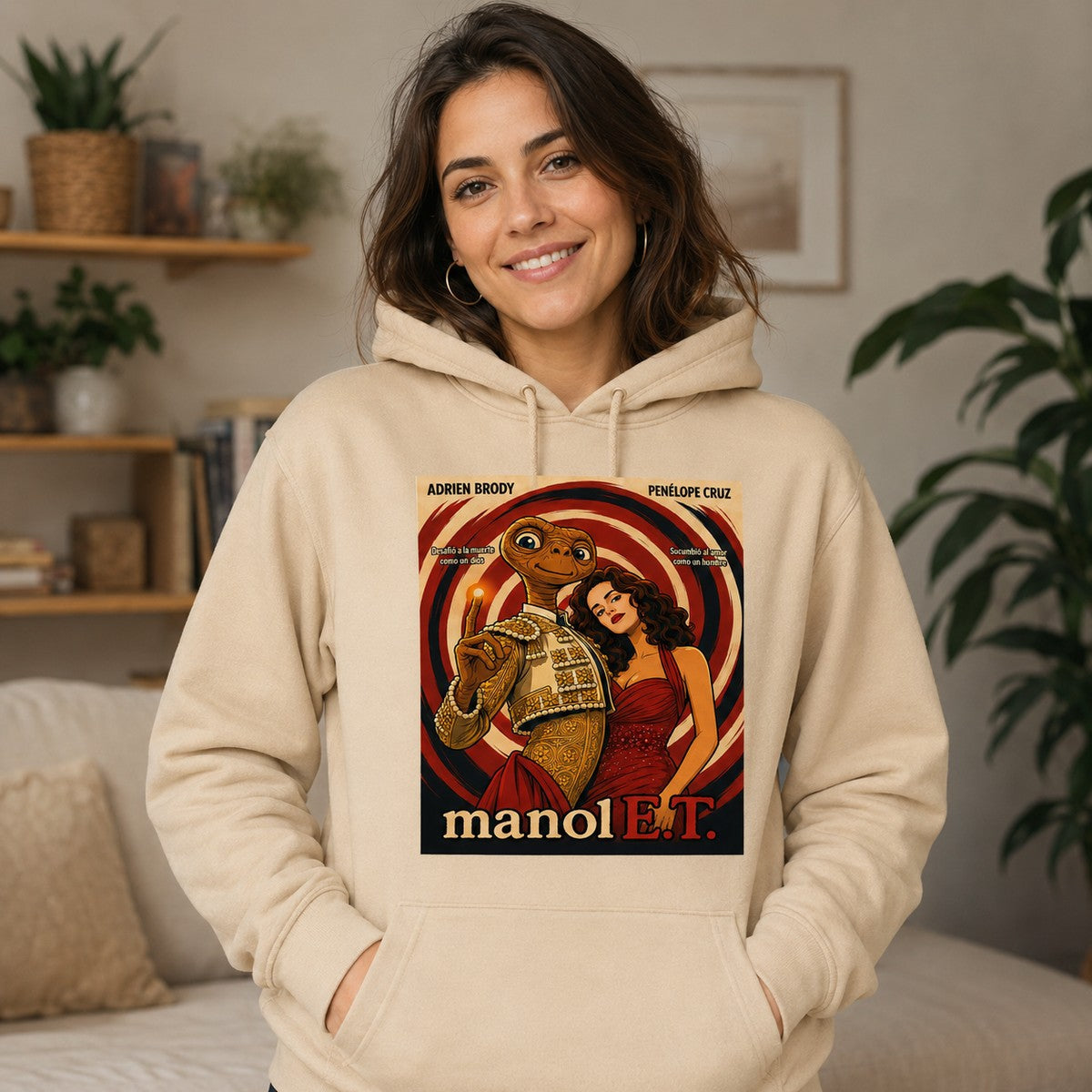 Chica con sudadera crema Manol E.T. (Manolete y E.T.) - Starway to Helen