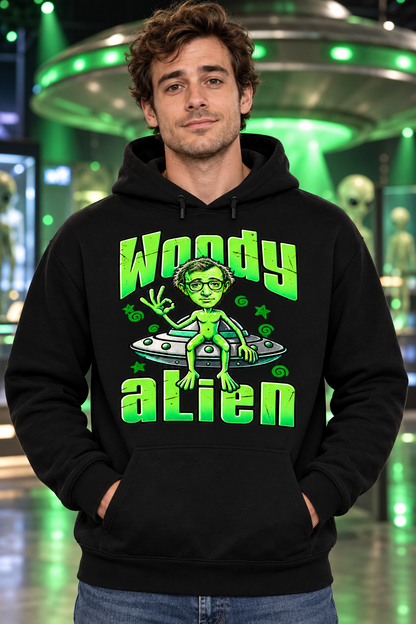 Hombre con sudadera negra con capucha Woody Alien, alien verde con gafas sobre un OVNI, regalo friki de cine y humor - Starway to Helen