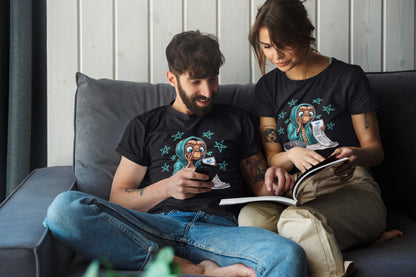 Pareja con camiseta ET Factura de la Luz, parodia de E.T. el Extraterrestre - Starway to Helen
